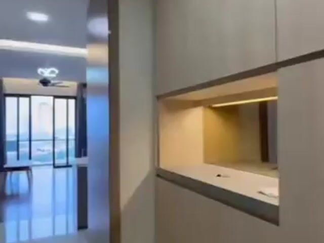 Video Image 1