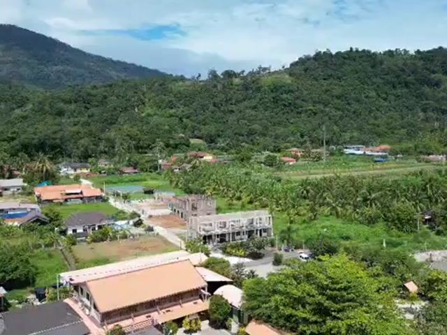 Video Image 1
