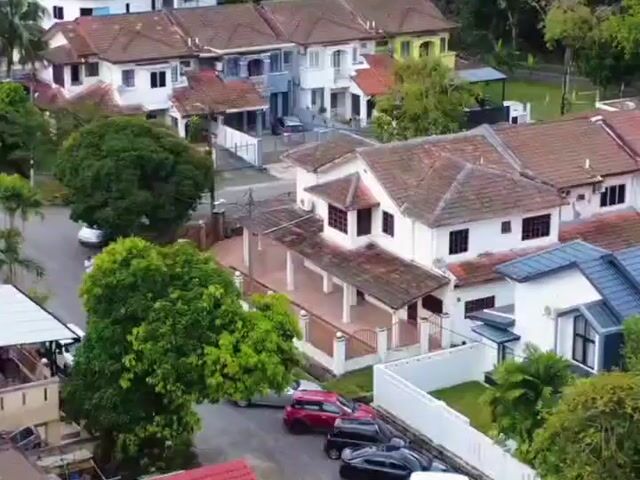 Video Image 1