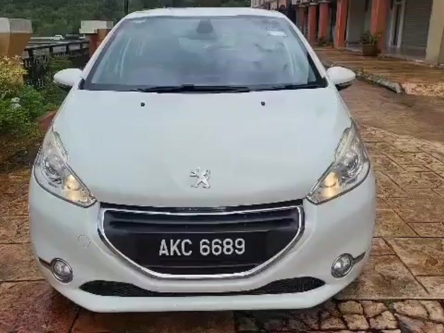 Peugeot 208 1.6 VTi ALLURE (A) F.S.R BY PEUGEOT - 1
