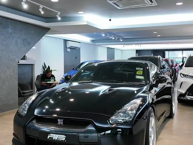 Super Limited❗❗❗ 2009 Nissan GTR-35 V SPEC EDITION - 1
