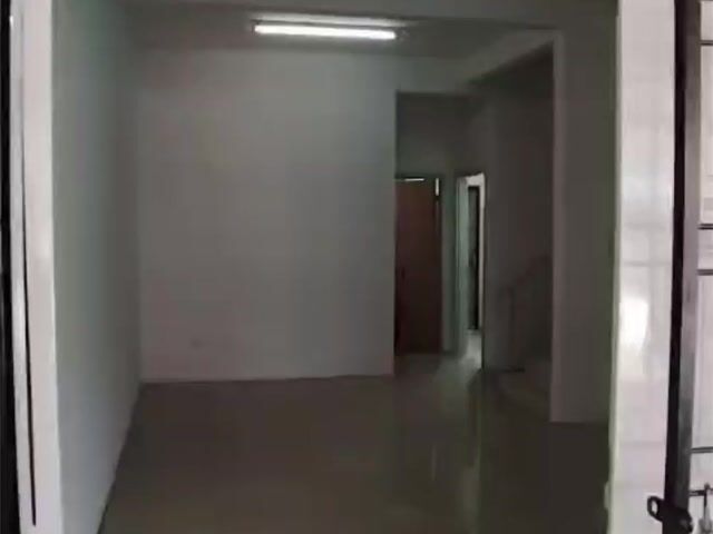 Video Image 1