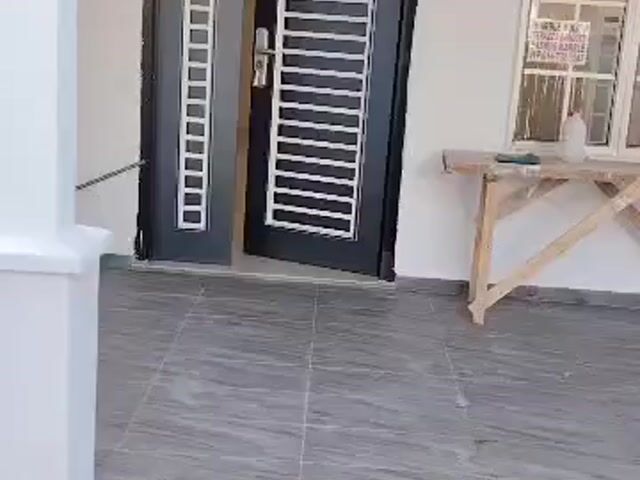 Video Image 1