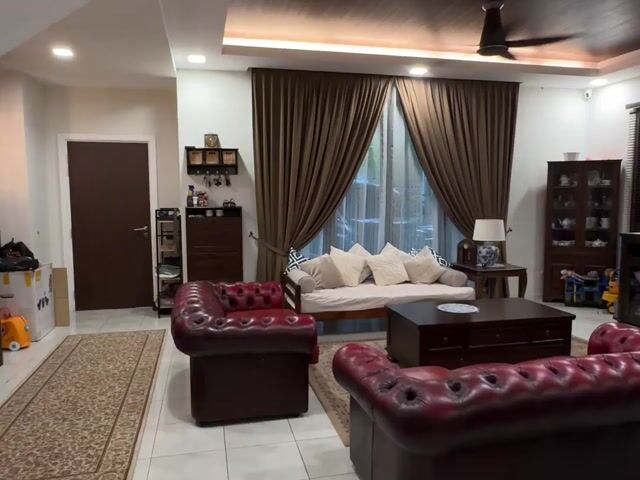 Video Image 1