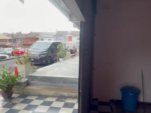 Video Image 1