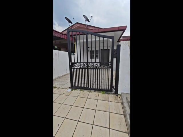 Video Image 1
