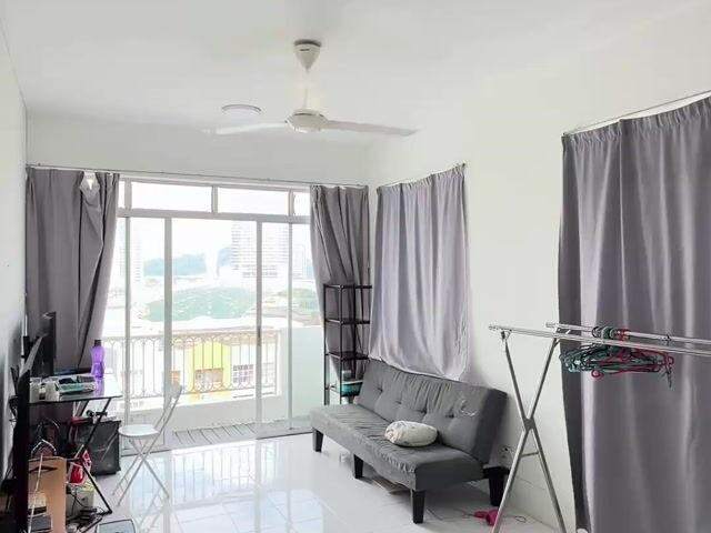 Video Image 1