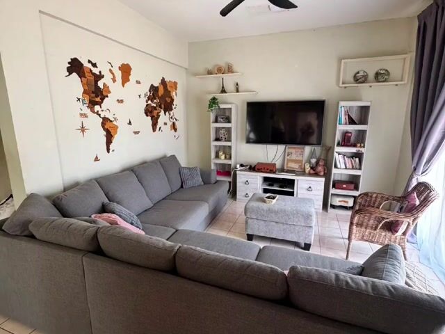 Video Image 1