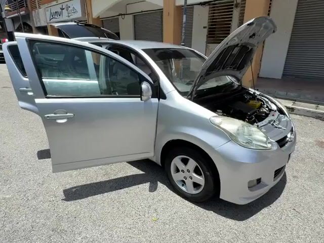 2010 Perodua MYVI 1.3 EZ FACELIFT (A) CAT BARU - 1