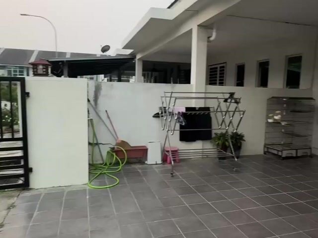 Video Image 1