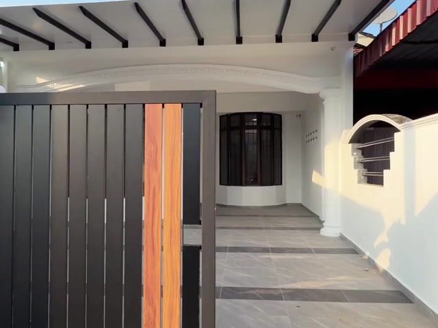 Video Image 1