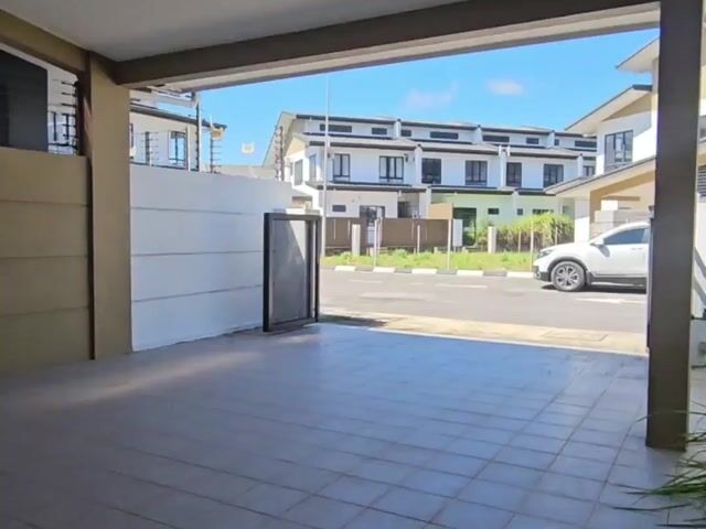 Video Image 1