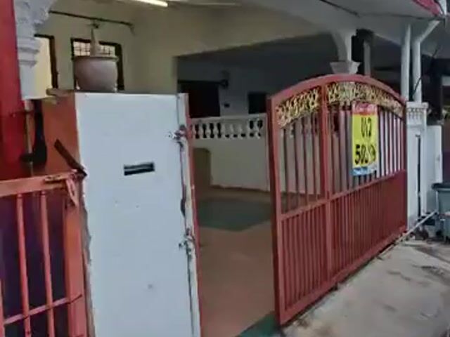 Video Image 1