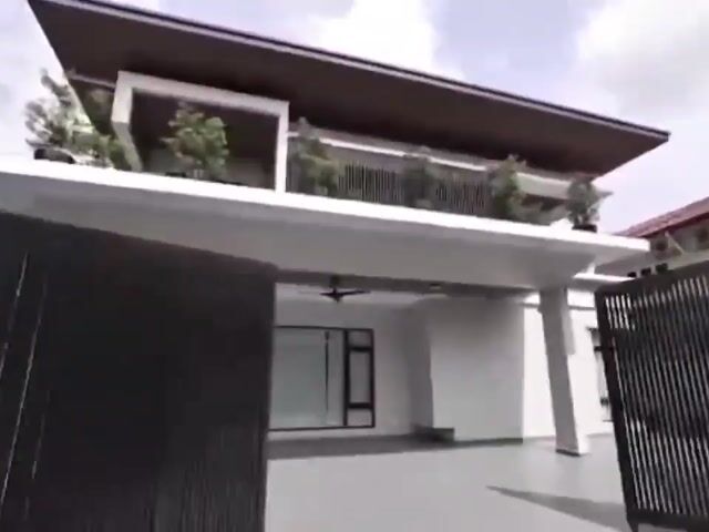 Video Image 1
