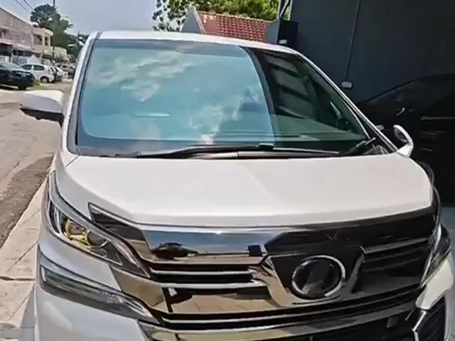 ON THE ROAD 2017 Toyota VELLFIRE 2.5 GOLDEN EYES - 1
