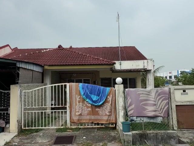 Video Image 1
