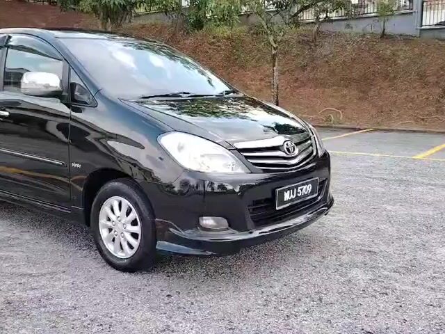 Toyota INNOVA 2.0 G FACELIFT (A)1HAJI/OWN/F/LOAN - 1