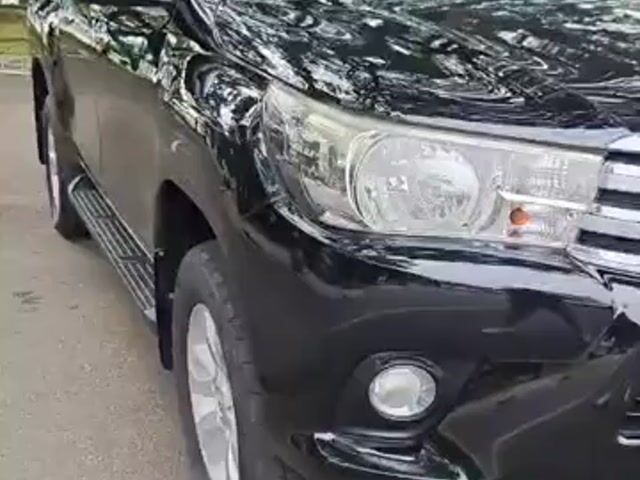 2017 Toyota HILUX 2.4 G LE (A) with RollerShutter - 1