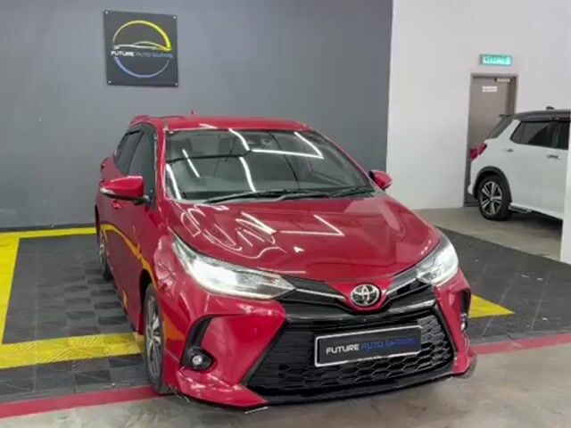 Toyota YARIS 1.5 E / FULL SERVICE TOYOTA WRTY 2028 - 1