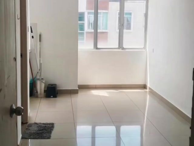 Video Image 1