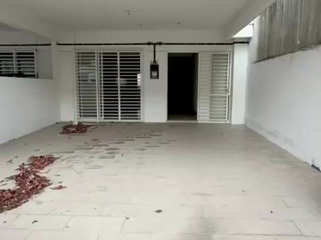 Video Image 1