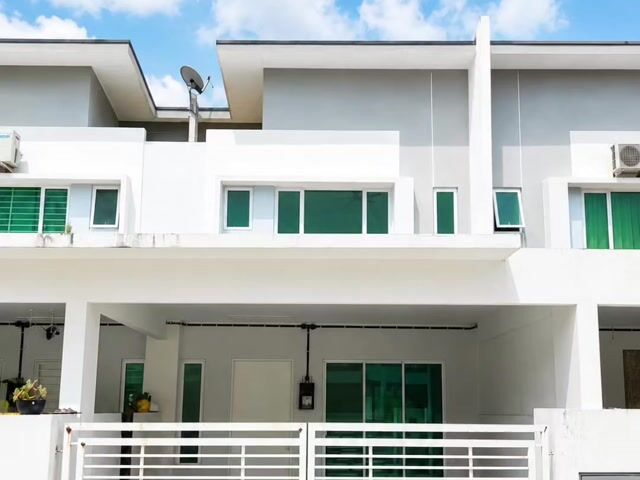 Video Image 1