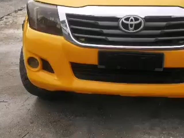 2012 Toyota HILUX 2.5 G (A) NO OFF ROAD SUNROOF - 1