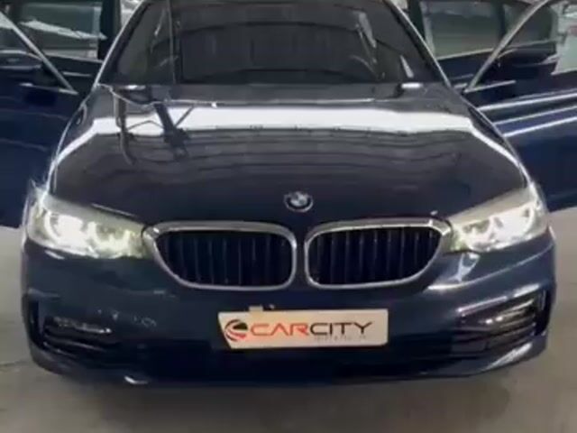 2018 BMW 530e WARRANTY FULL SERVICE RECORD 68K KM - 1