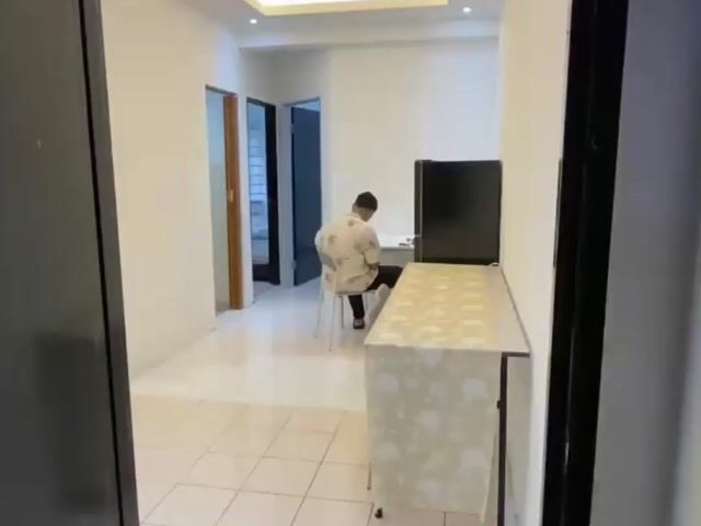 Video Image 1