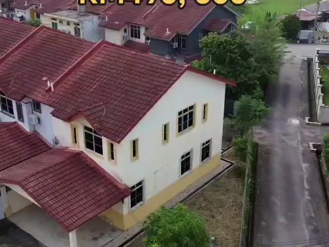 Video Image 1
