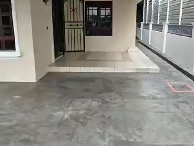Video Image 1