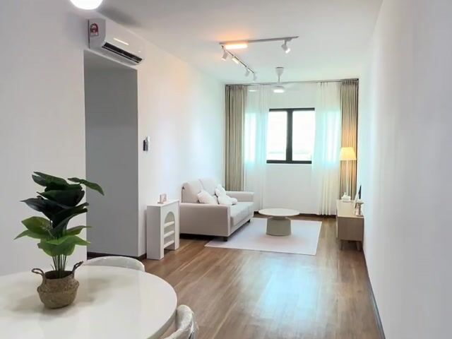 Video Image 1