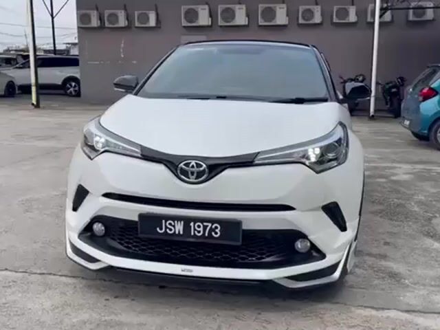 2018 Toyota C-HR 1.8 SUV (A) 80KMIL 4PCS NEW TYRES - 1