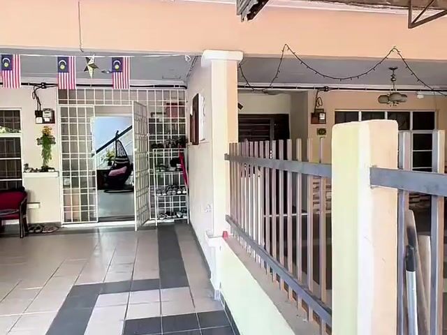 Video Image 1