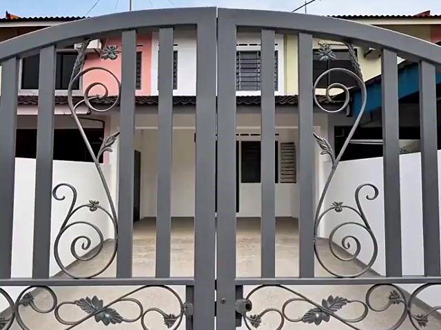 Video Image 1