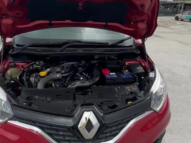 【2018】 Renault CAPTUR 1.2 （A） FACELIFT- 6 SPEED - 1
