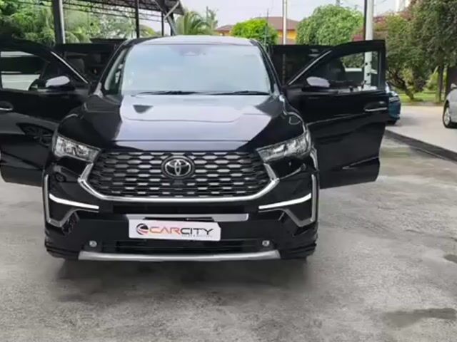 2023 Toyota INNOVA 2.0 ZENIX V FSR 30KM U/WARRANTY - 1