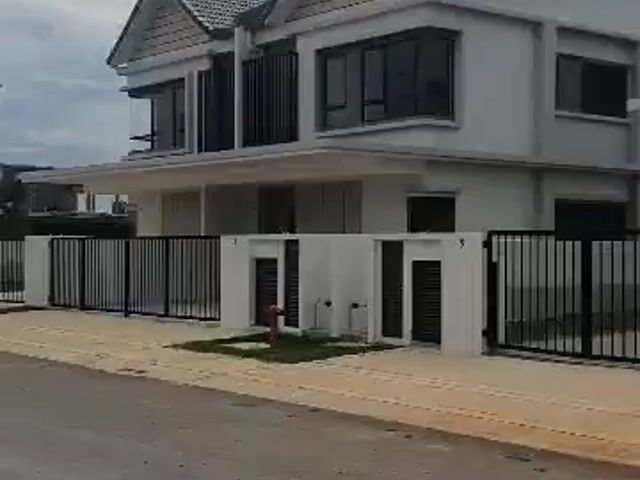 Video Image 1