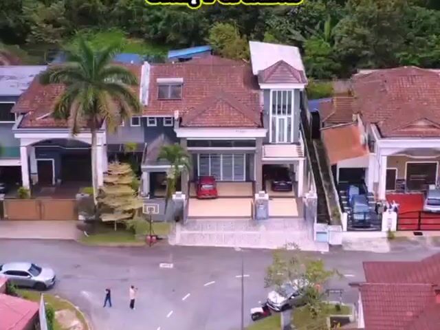 Video Image 1