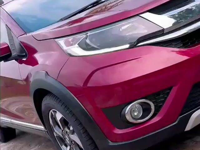2017 Honda BR-V 1.5 V - (A) gaji  - 1