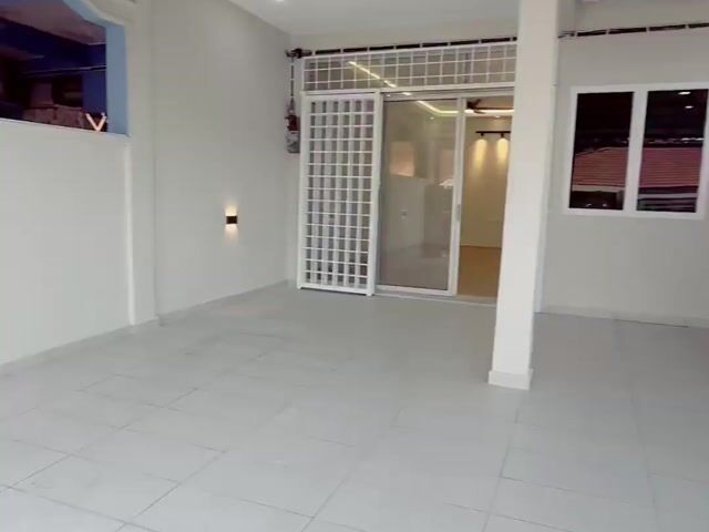 Video Image 1