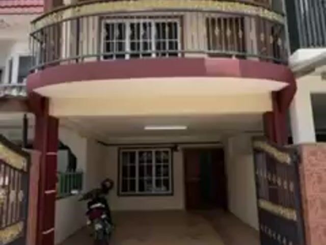 Video Image 1