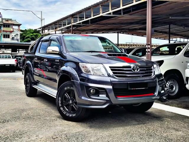 2015 Toyota HILUX 2.5 G TRD SPORTIVO (A) TIP TOP - 1