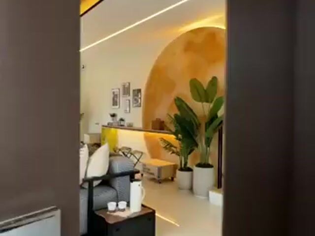 Video Image 1