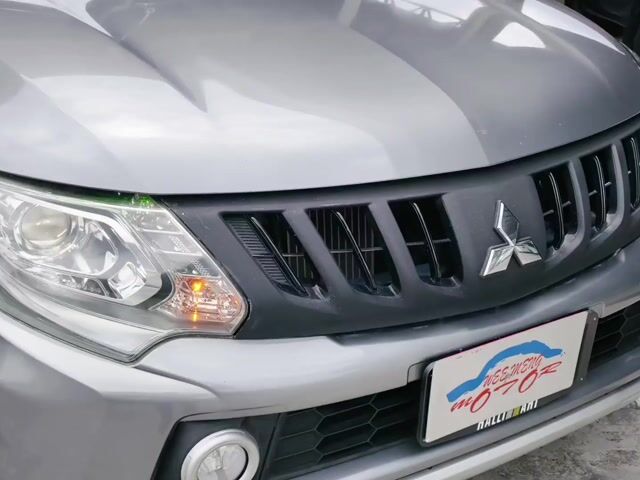 2018 Mitsubishi TRITON 2.4 VGT PREMIUM 4X4 PICKUP - 1