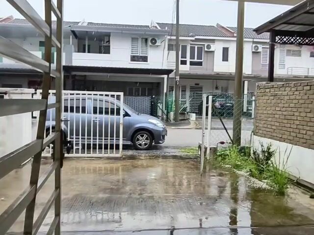 Video Image 1