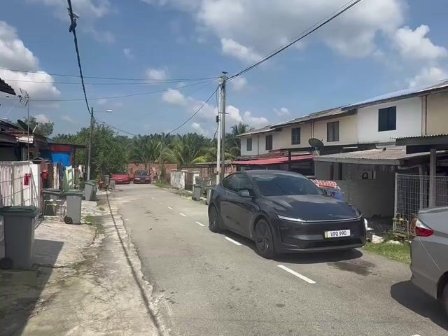 Video Image 1