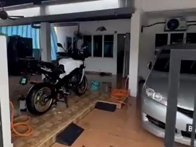 Video Image 1