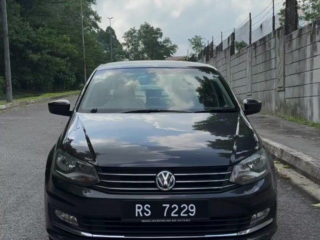 ORI 2017 Volkswagen VENTO 1.6 COMFORTLINE (A) - 1