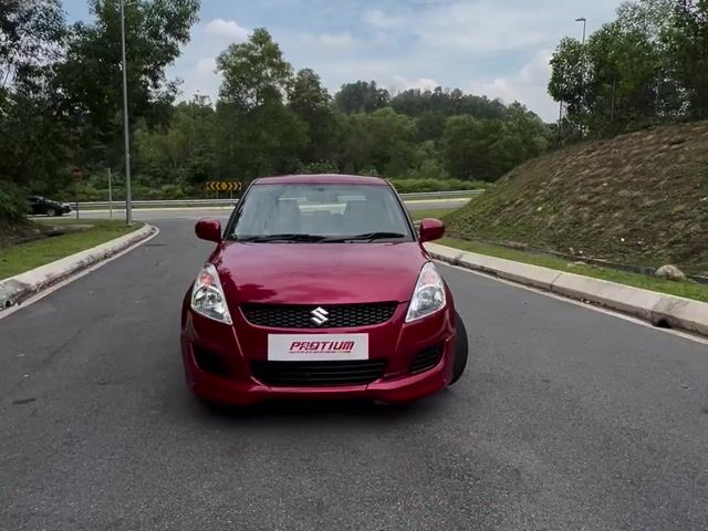 2015 Suzuki Swift Sport 1.4(A)B/ListBolehLoanKedai - 1